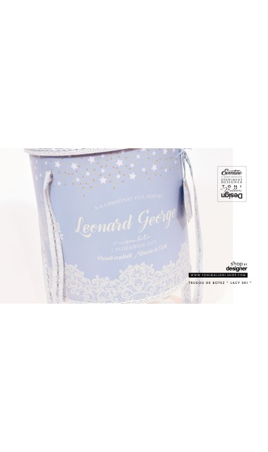 Trusou botez baieti personalizat prin brodare cu numele bebelusului, Lacy Ski 7